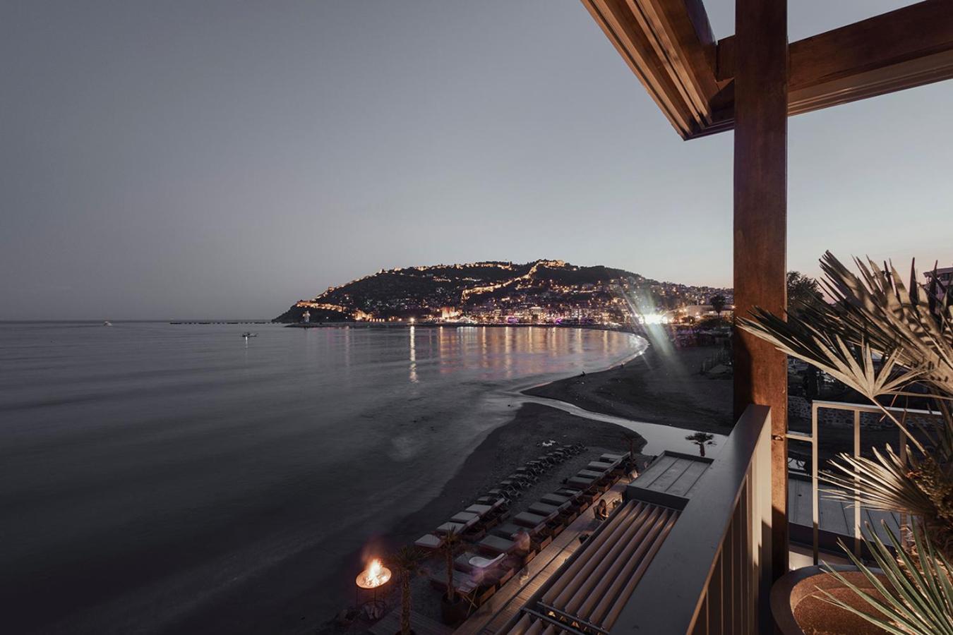 Suite Deluxe con vistas al mar